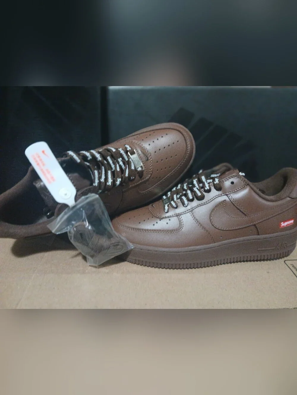 Supreme x Nike Air Force 1 Low Brown